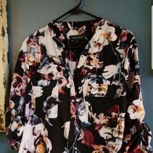 Floral blouse size L